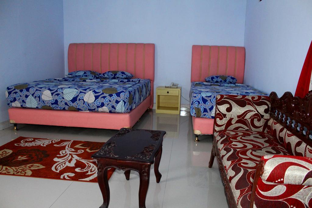 Hotel Indonesia Pekalongan Exterior photo