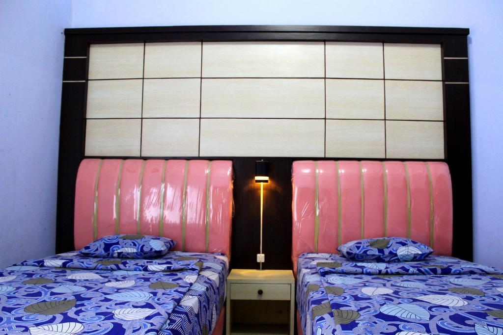 Hotel Indonesia Pekalongan Exterior photo
